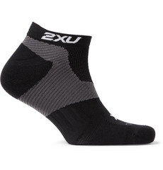 2xu Race Vectr Stretch-knit No-show Compression Socks In Black