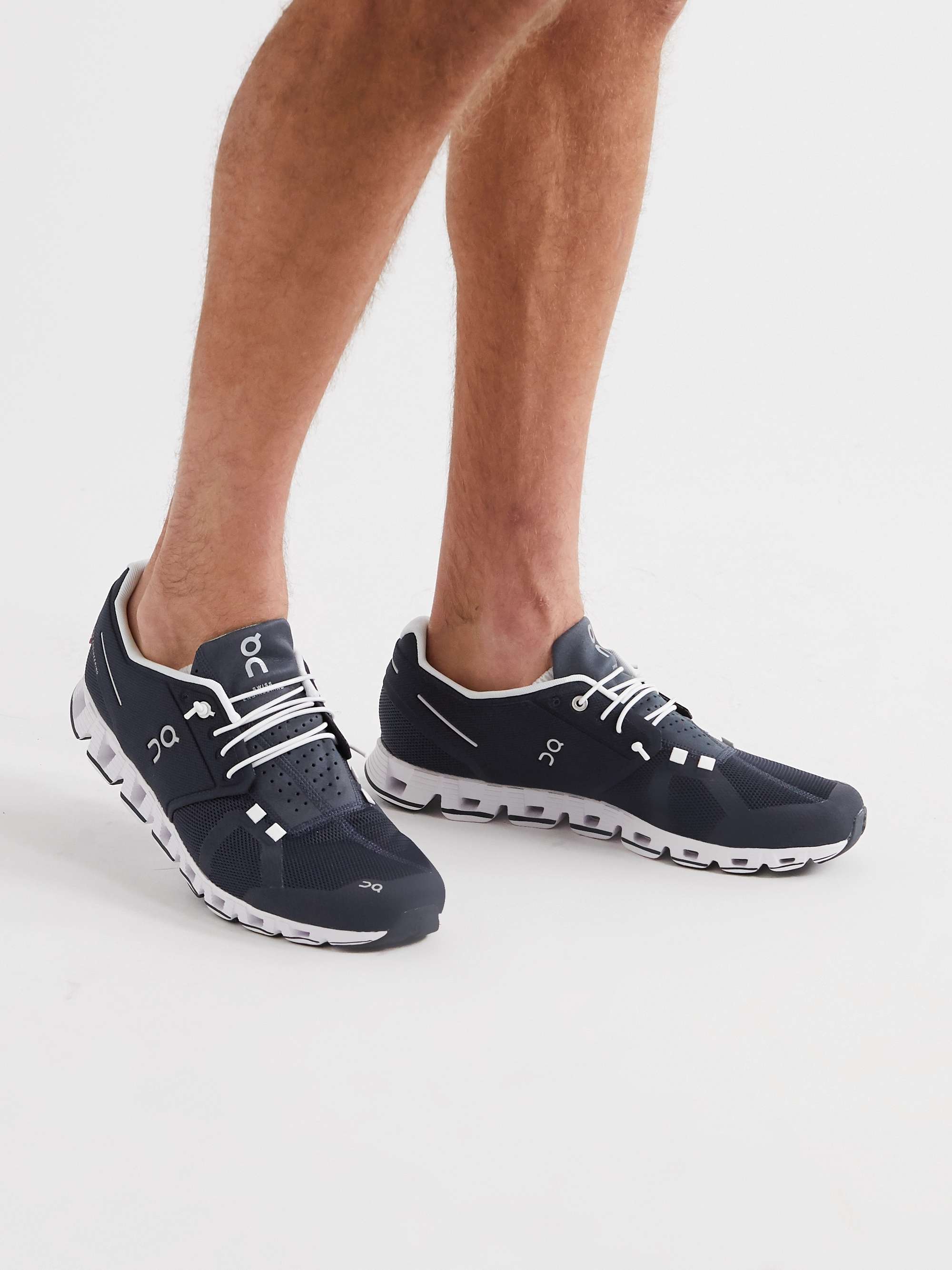 On Running Mens Cloud Mesh Trainers