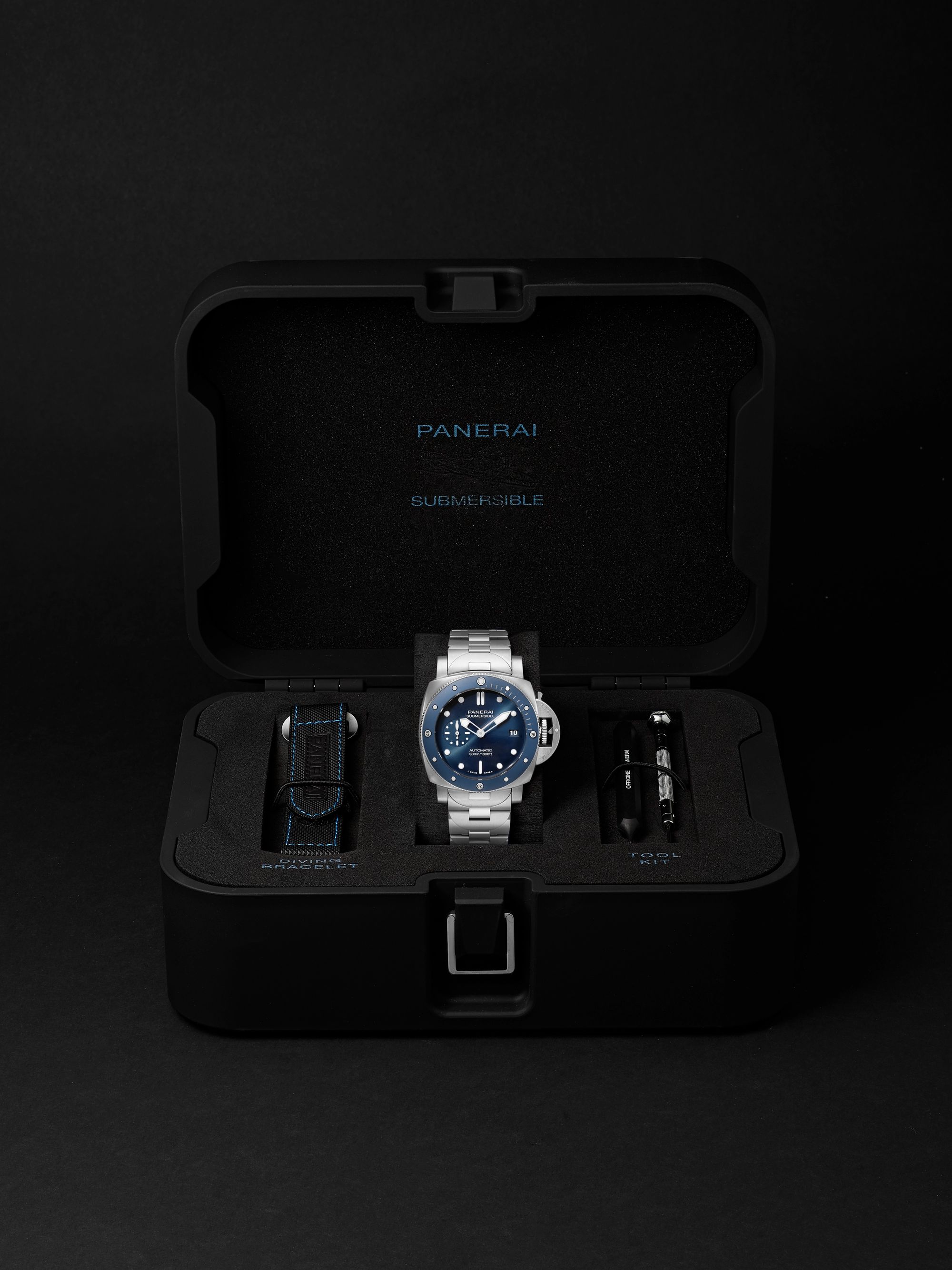 PANERAI Submersible Blu Notte Automatic 42mm Stainless Steel Watch, Ref. No. PAM01068