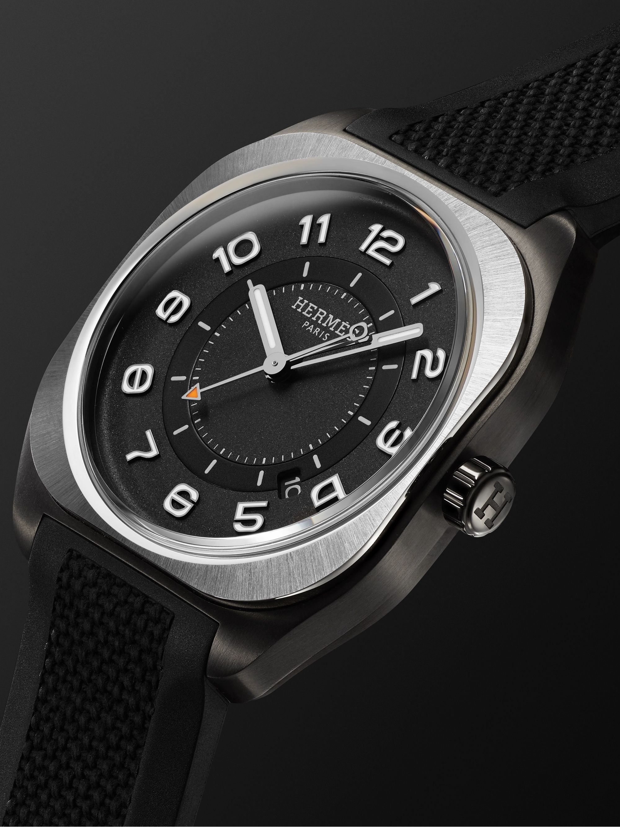 HERMÈS TIMEPIECES H08 Automatic 39mm DLC-Coated Titanium and Rubber Watch, Ref. No. 049428WW00