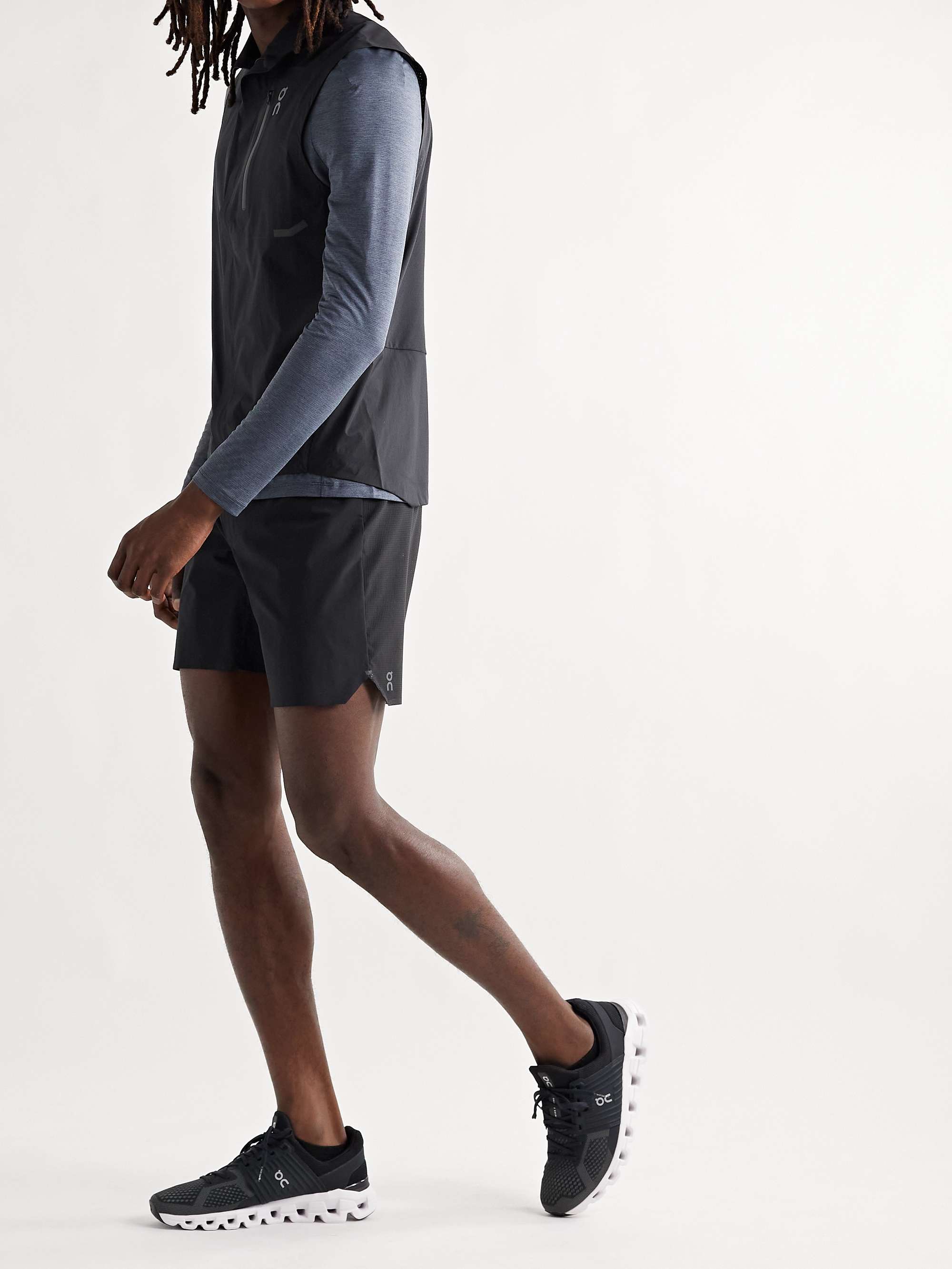 ON Stretch-Shell and Mesh Shorts