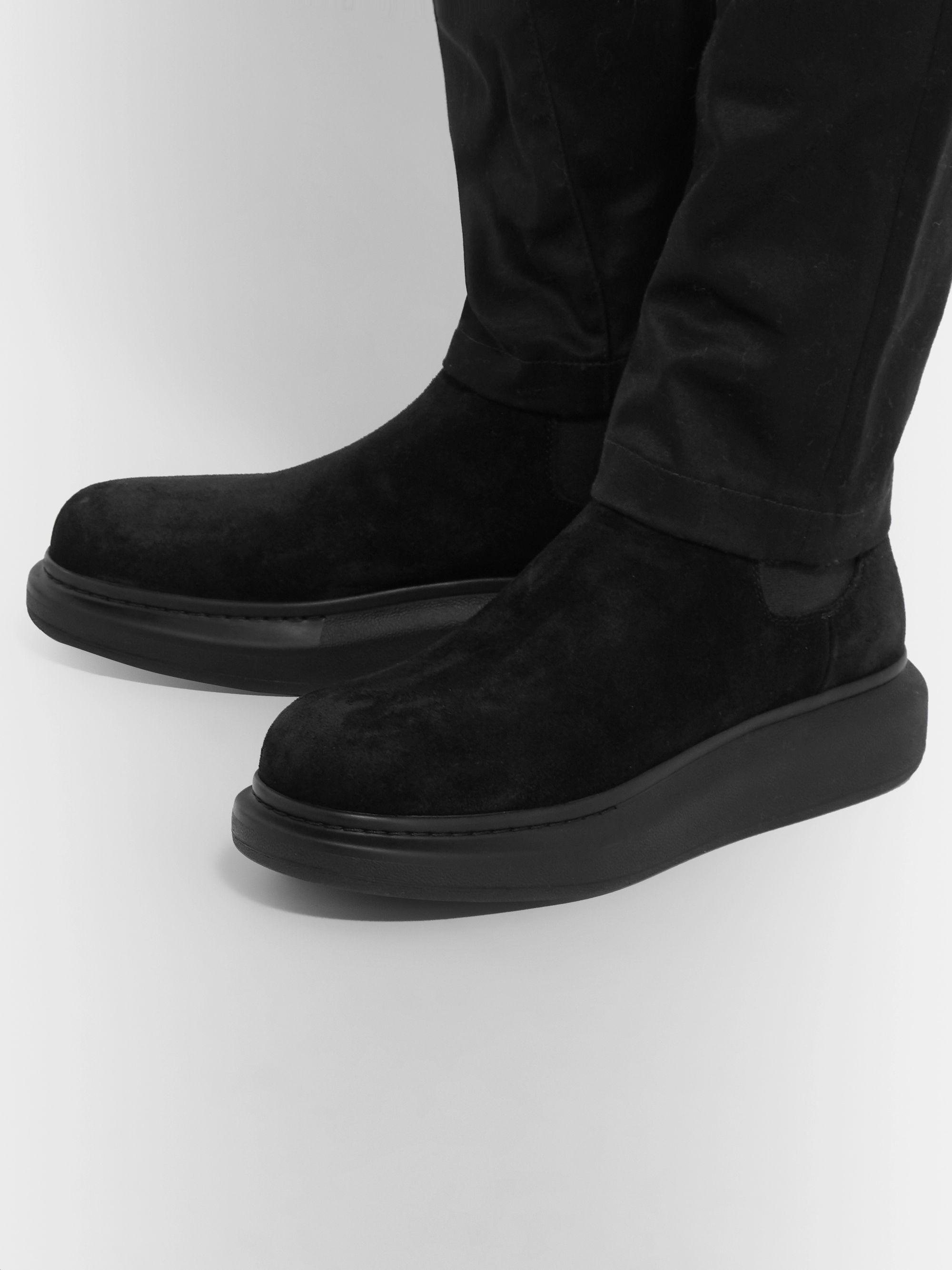 Exaggerated-Sole Suede Chelsea Boots 