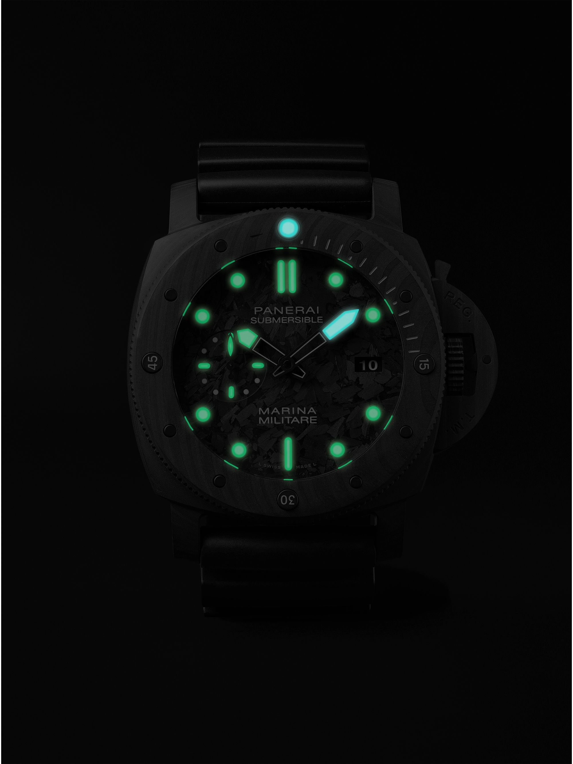 PANERAI Submersible Marina Militare Automatic 47mm Carbotech and Rubber Watch, Ref. No. PAM00979