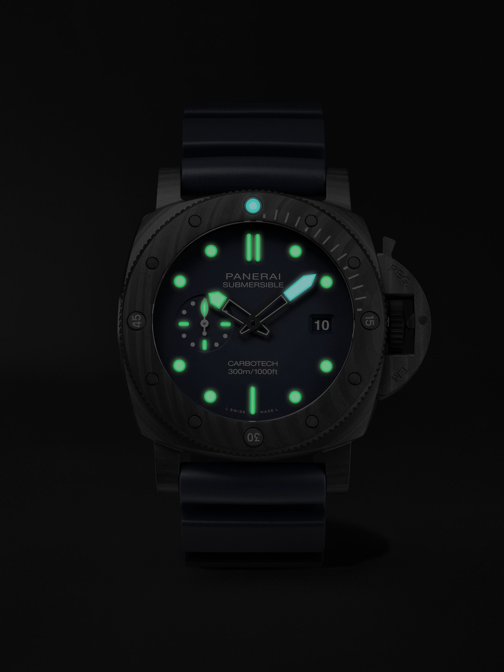 PANERAI Submersible QuarantaQuattro Automatic 44mm Carbotech™ and Rubber Watch, Ref. No. PAM01232