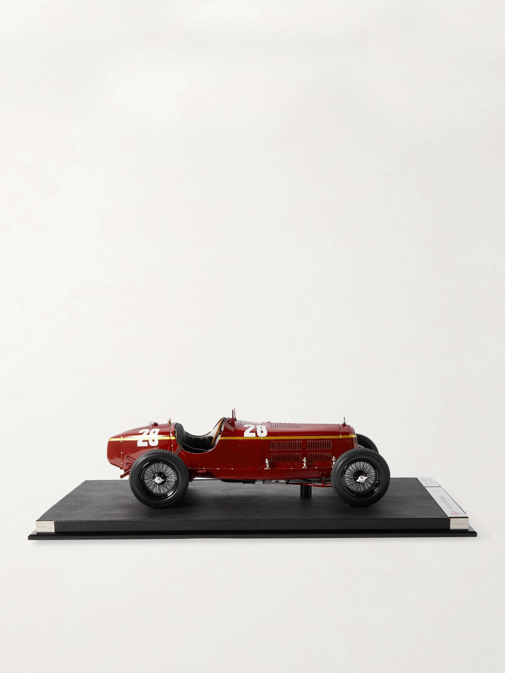 AMALGAM COLLECTION Alfa Romeo 8C 2300 'Monza' (1932) Limited Edition 1:8 Model Car