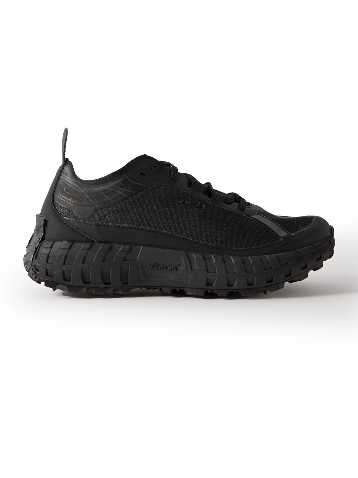Norda 001 Mesh Running Sneakers In Black