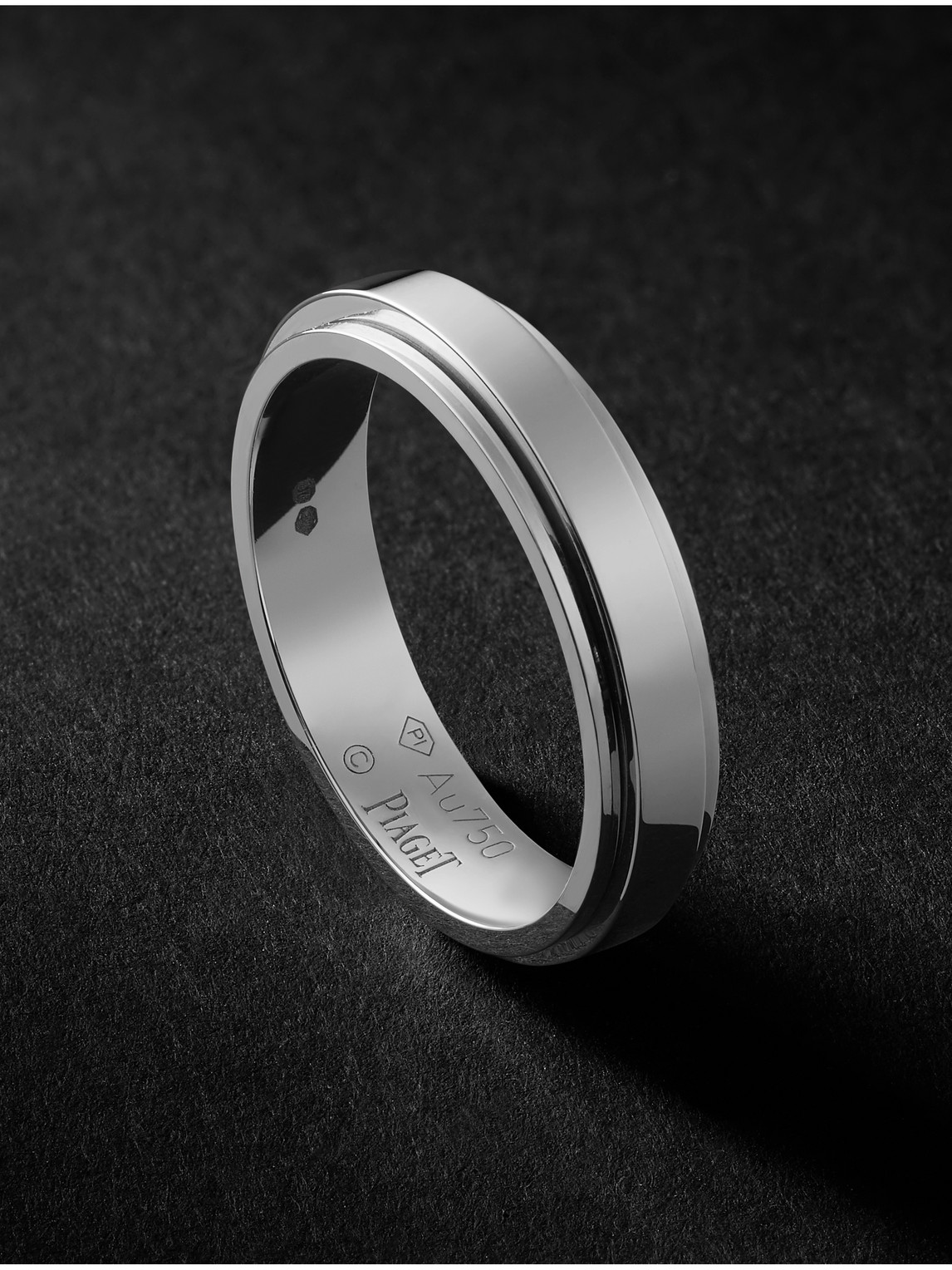 Piaget Possession 18-karat White Gold Ring In Silver