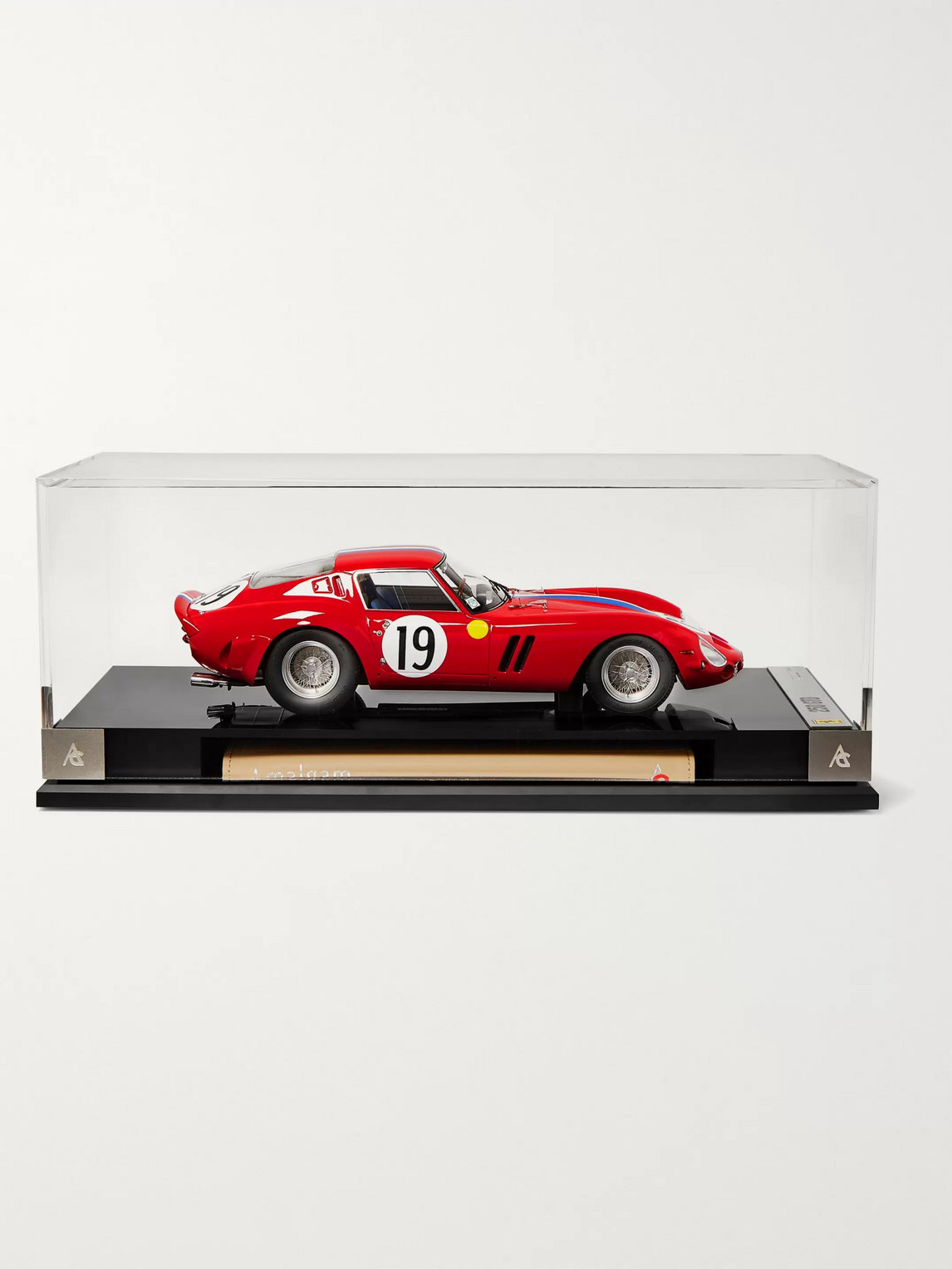 Amalgam Collection Ferrari 250 Gto 1:18 Model Car In Red