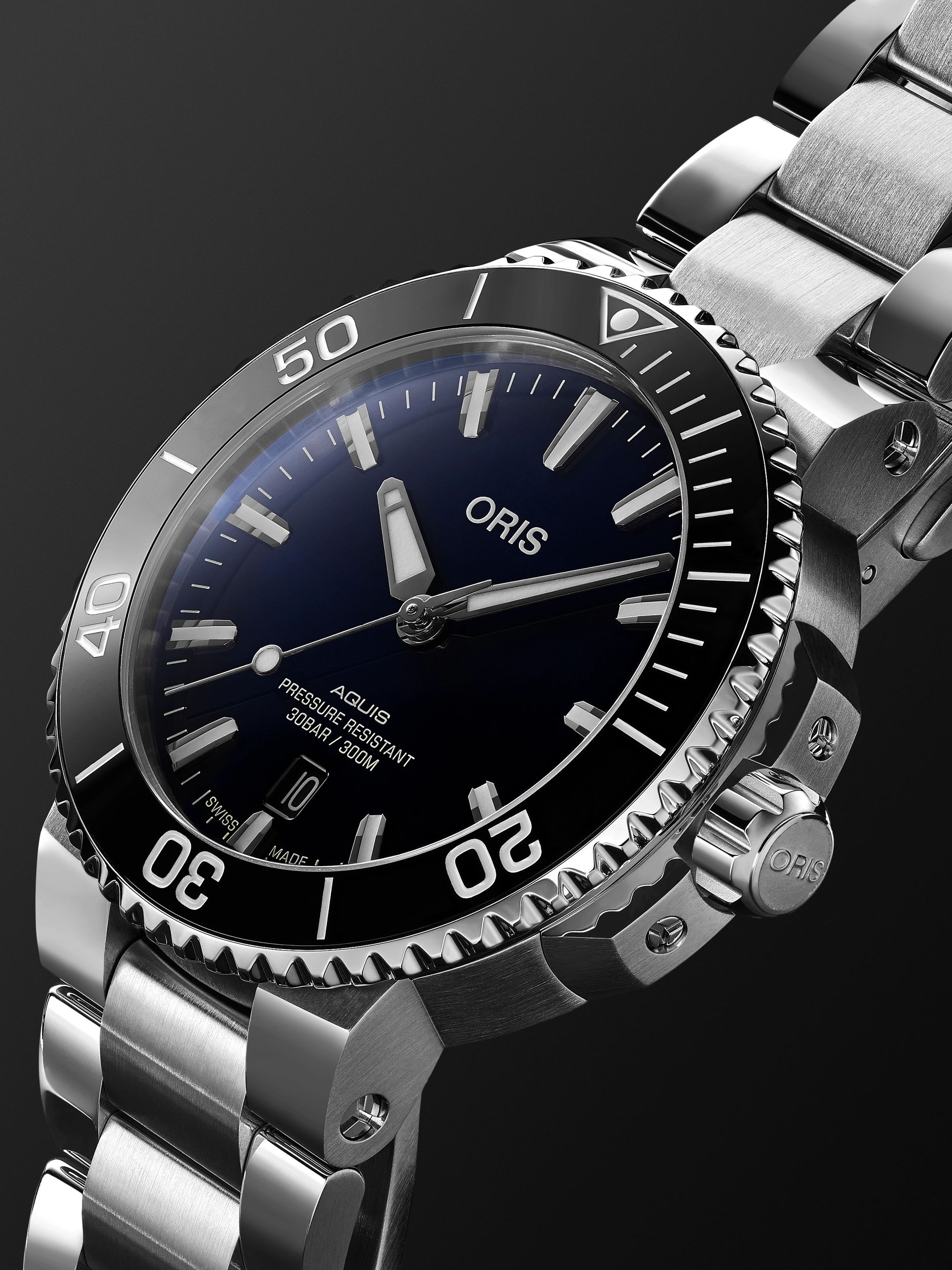 ORIS Aquis Date Automatic 41.5mm Stainless Steel Watch, Ref. No. 01 733 7766 4135-07 8 22 05PEB