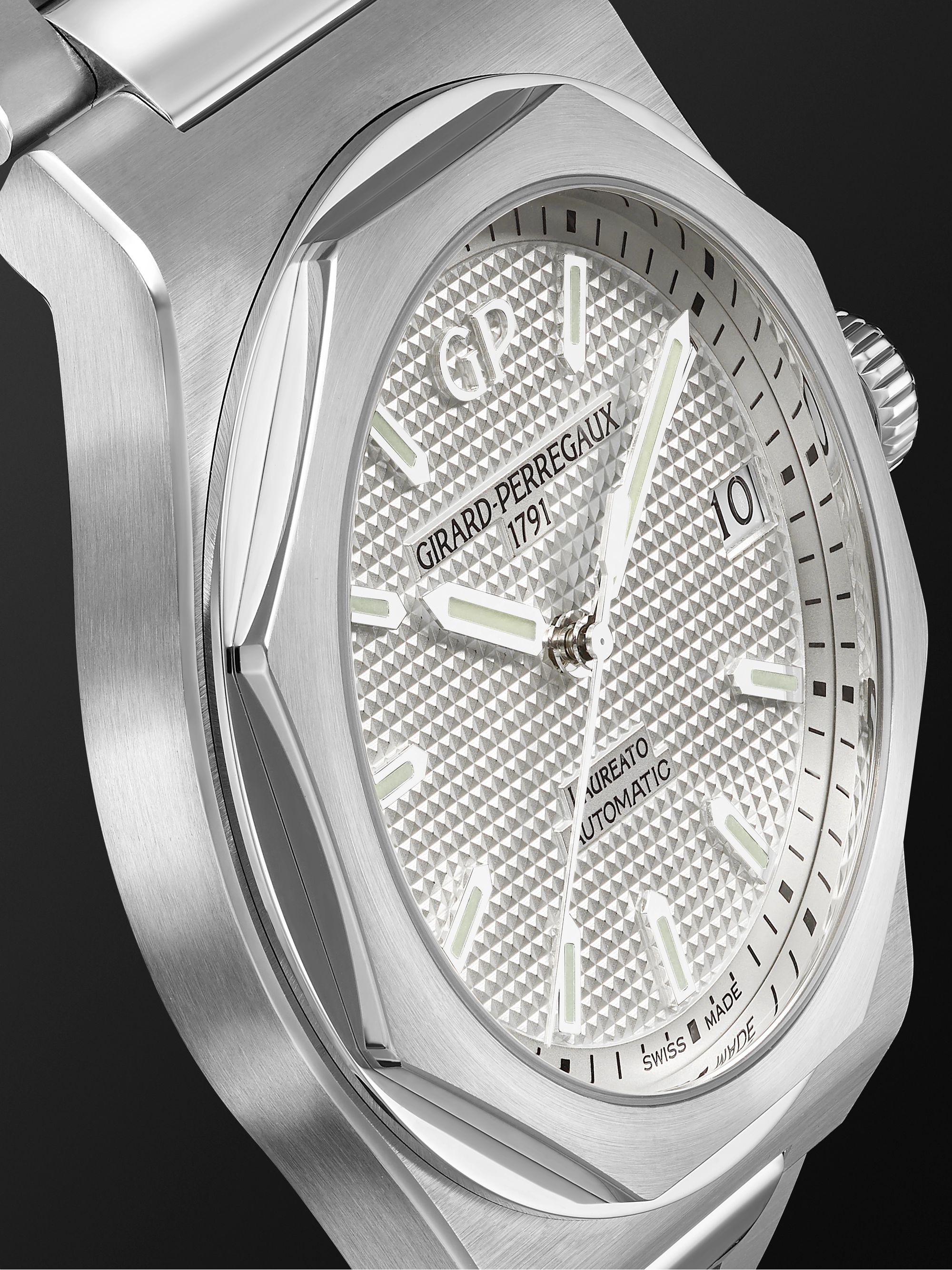GIRARD-PERREGAUX Laureato Automatic 42mm Stainless Steel Watch, Ref. No. 81010-11-131-11A