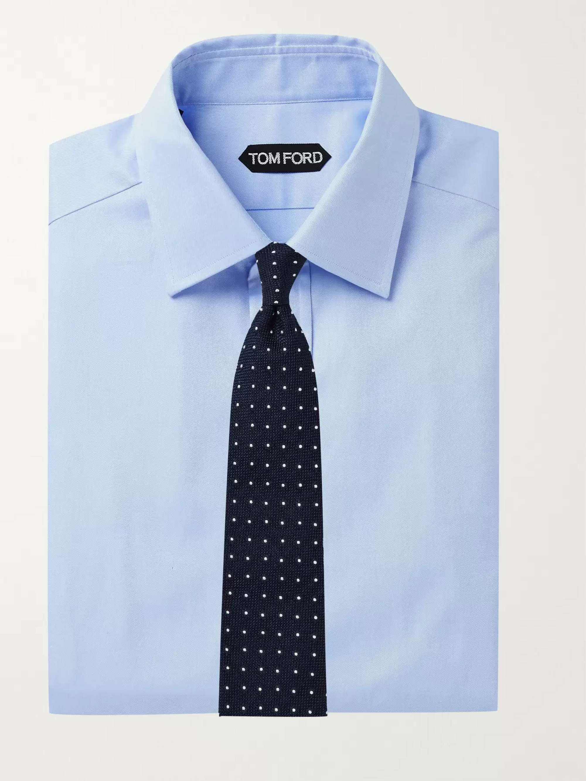 Tie to wear with light blue shirt