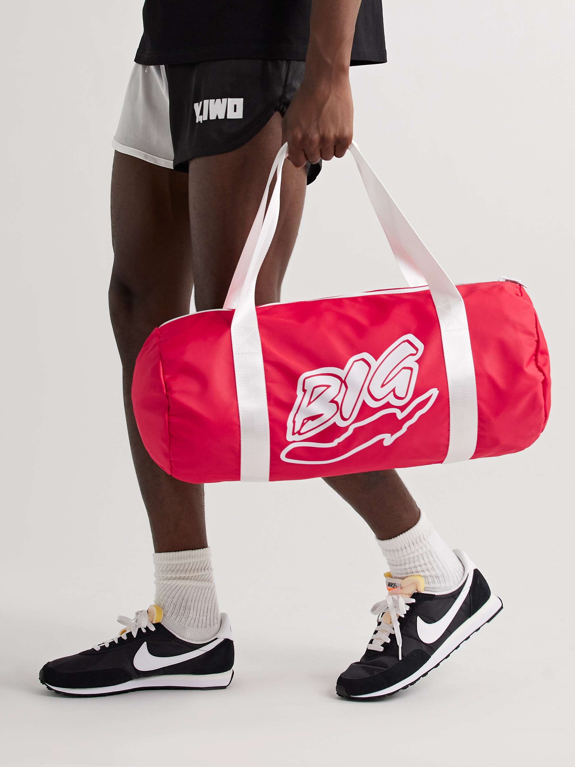 Y,IWO Logo-Print Nylon Duffle Bag