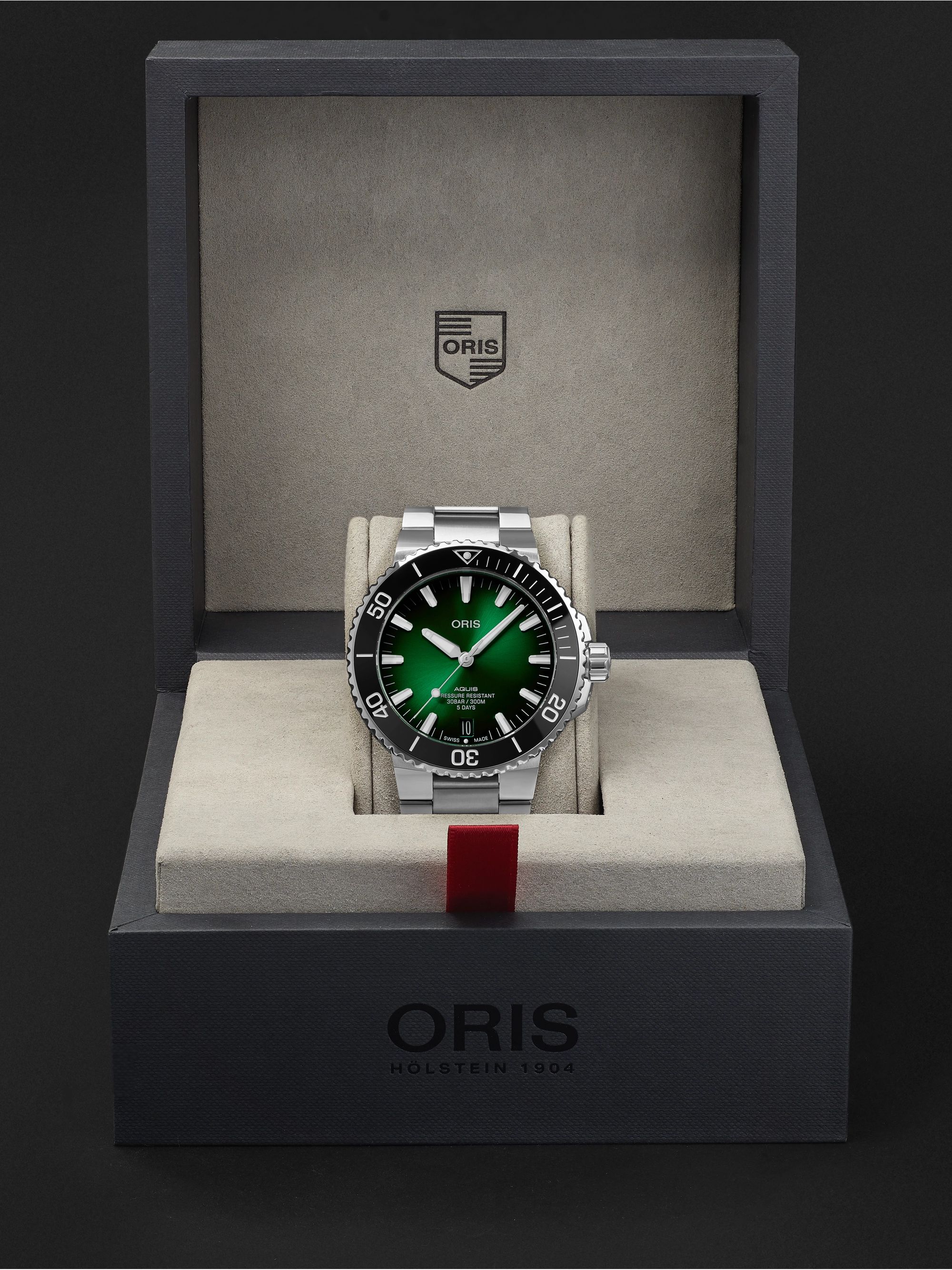 ORIS Aquis Date Calibre 400 Automatic 43.5mm Stainless Steel Watch, Ref. No. 01 400 7769 4157-07 8 22 09PEB