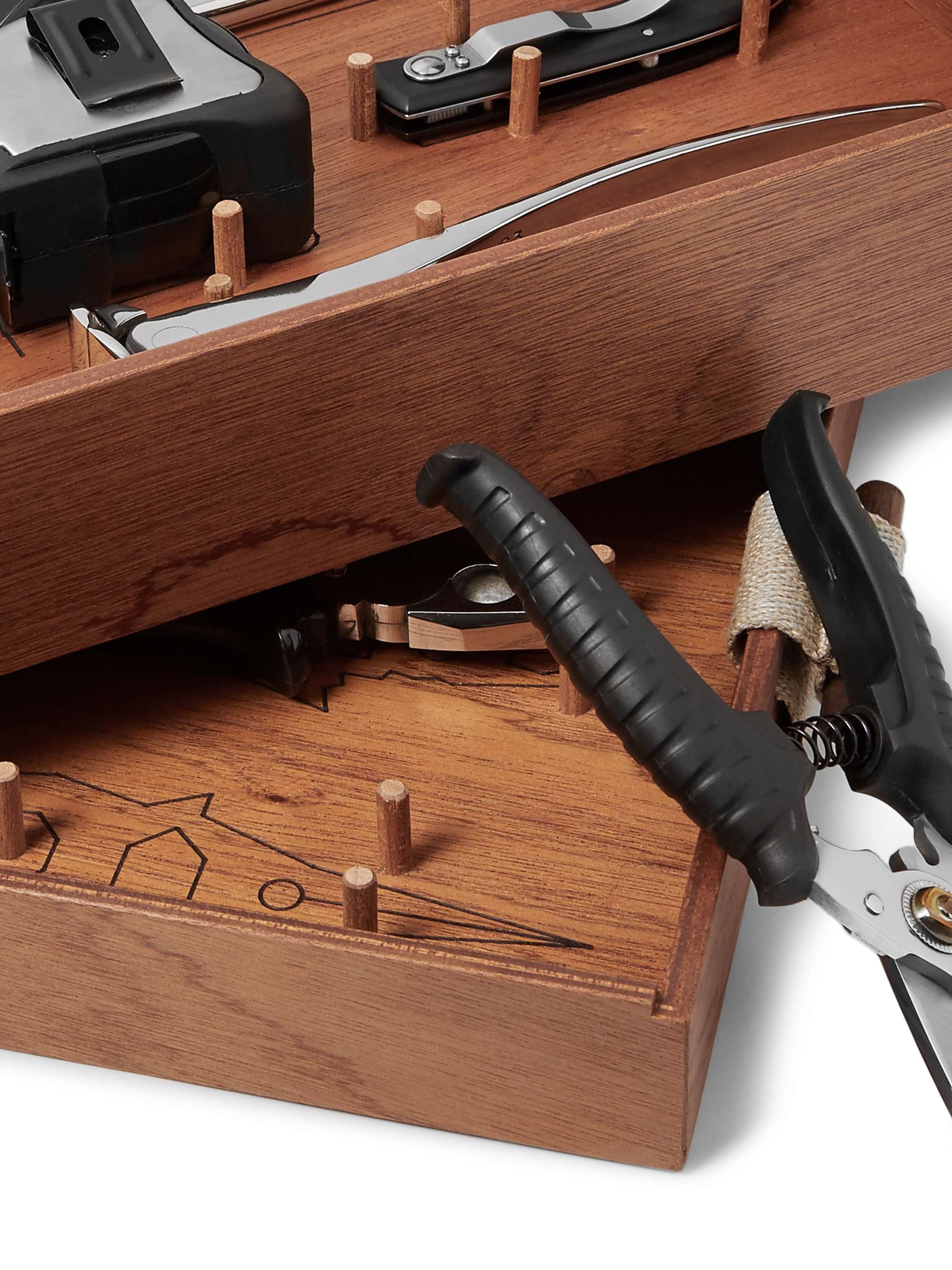 LORENZI MILANO Tool Kit with Mahogany Wood Box