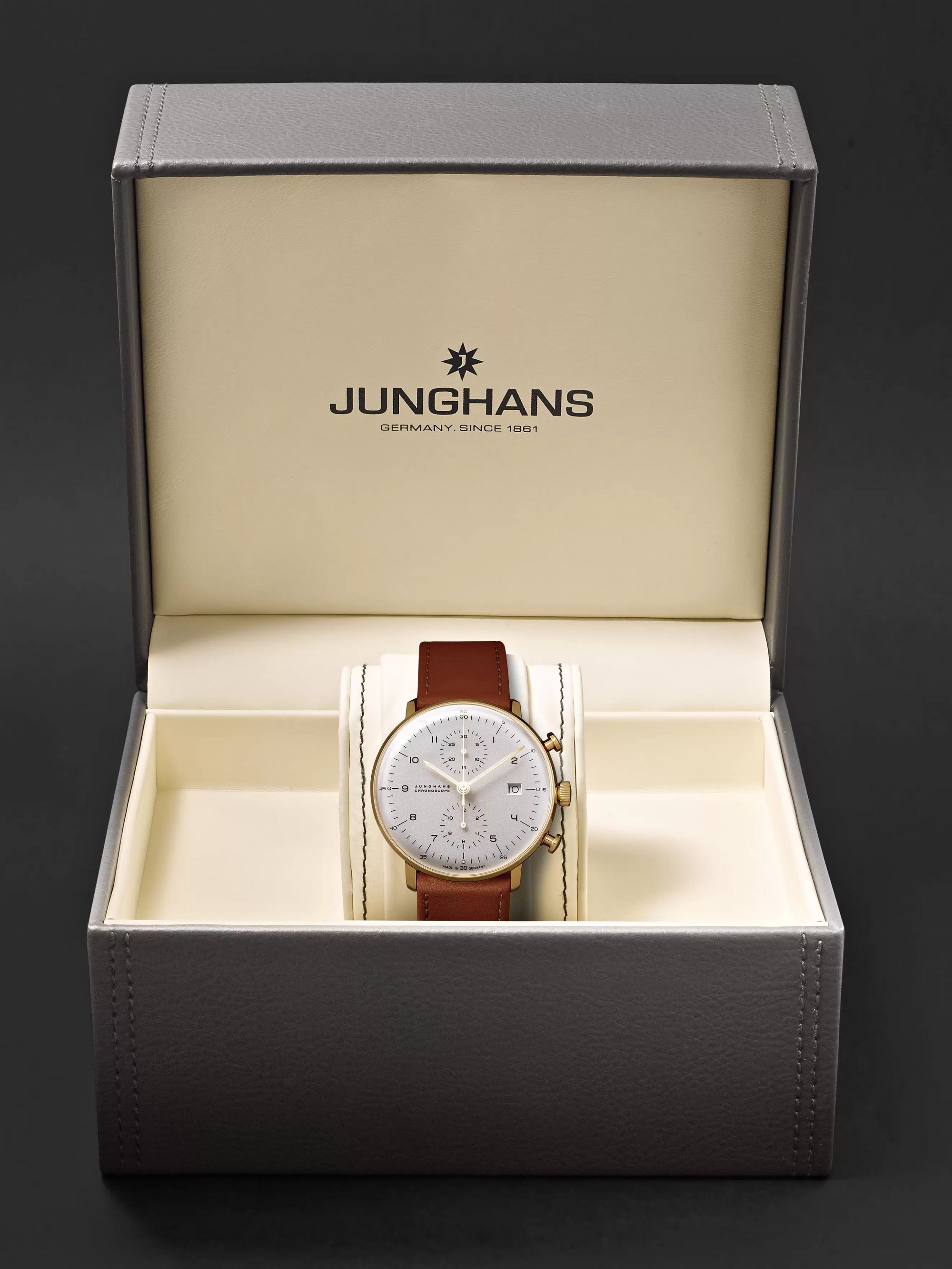 JUNGHANS Limited Edition Max Bill Chronoscope 40mm Stainless Steel and Leather Watch and Table Clock Set, Ref No. 363/2919.01