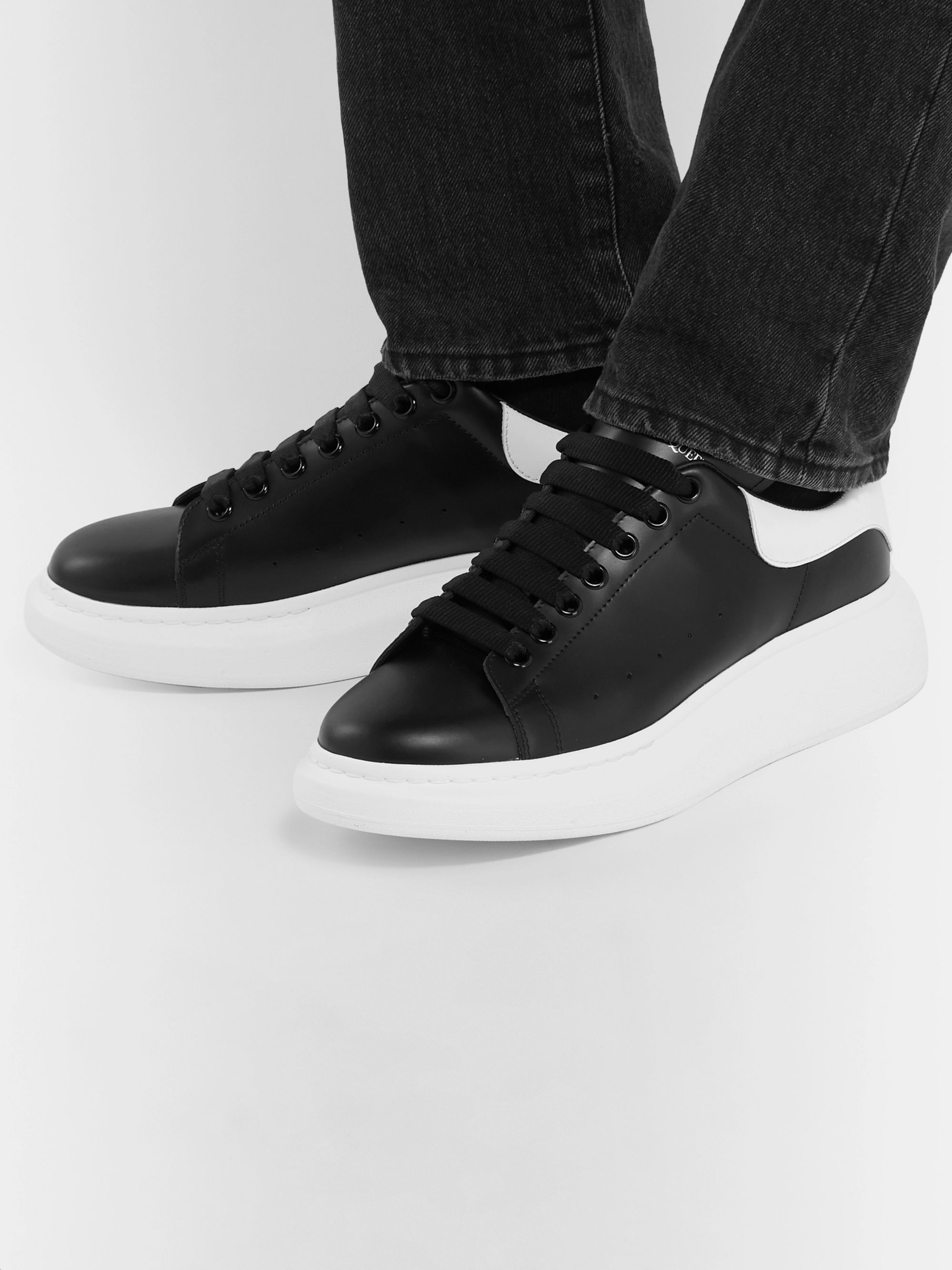 Black Exaggerated-Sole Leather Sneakers 