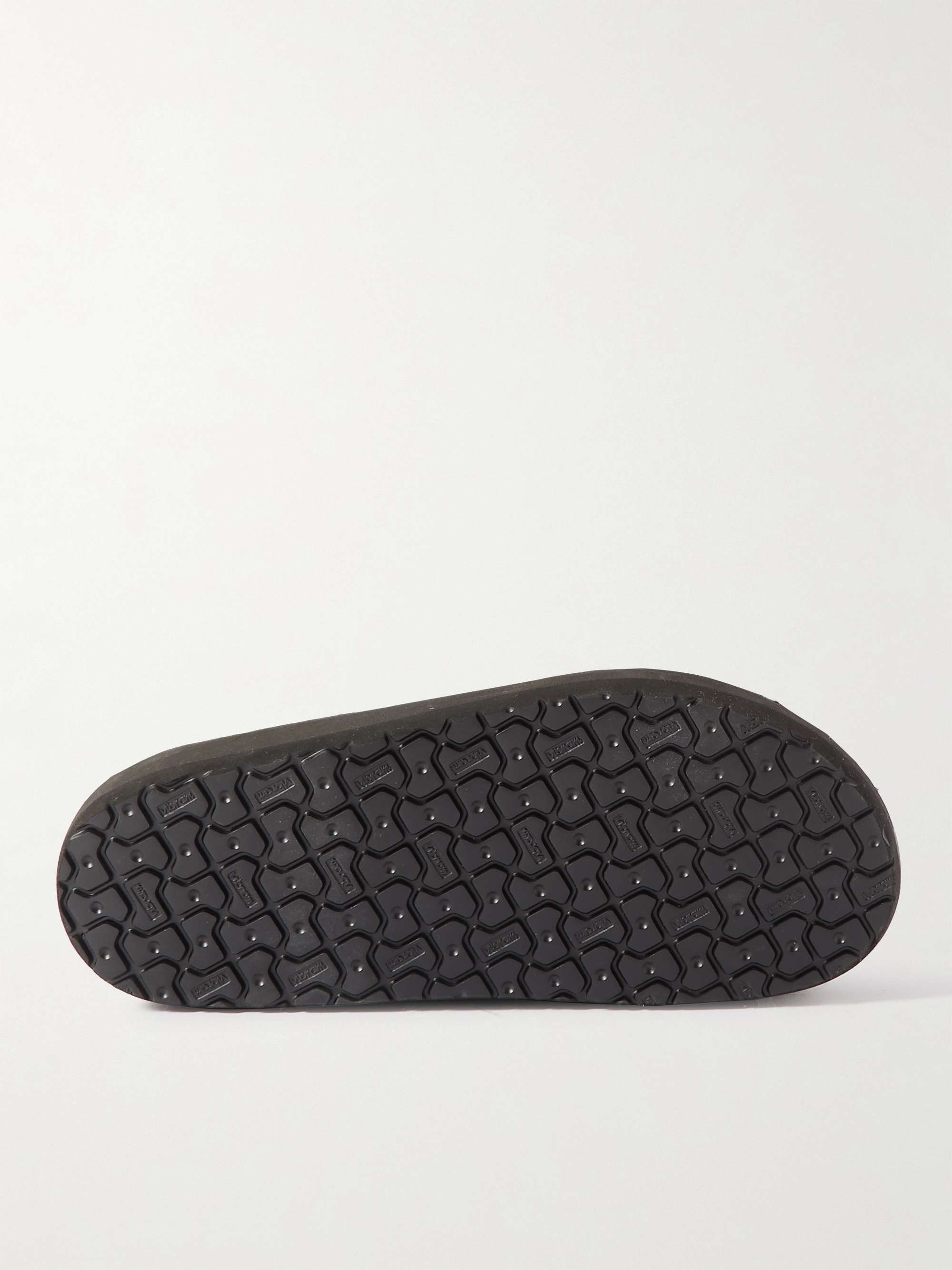 slides and flip flops Leather sandals Mens Shoes Sandals Sacai Faux Shearling-lined Faux Fur Slides in Black for Men 