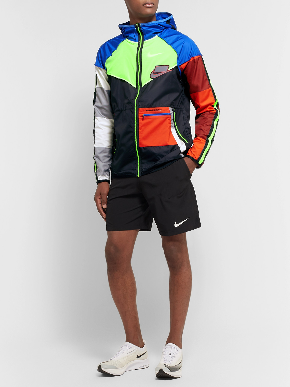 NIKE WILD RUN WINDRUNNER PACKABLE RIPSTOP AND SHELL JACKET