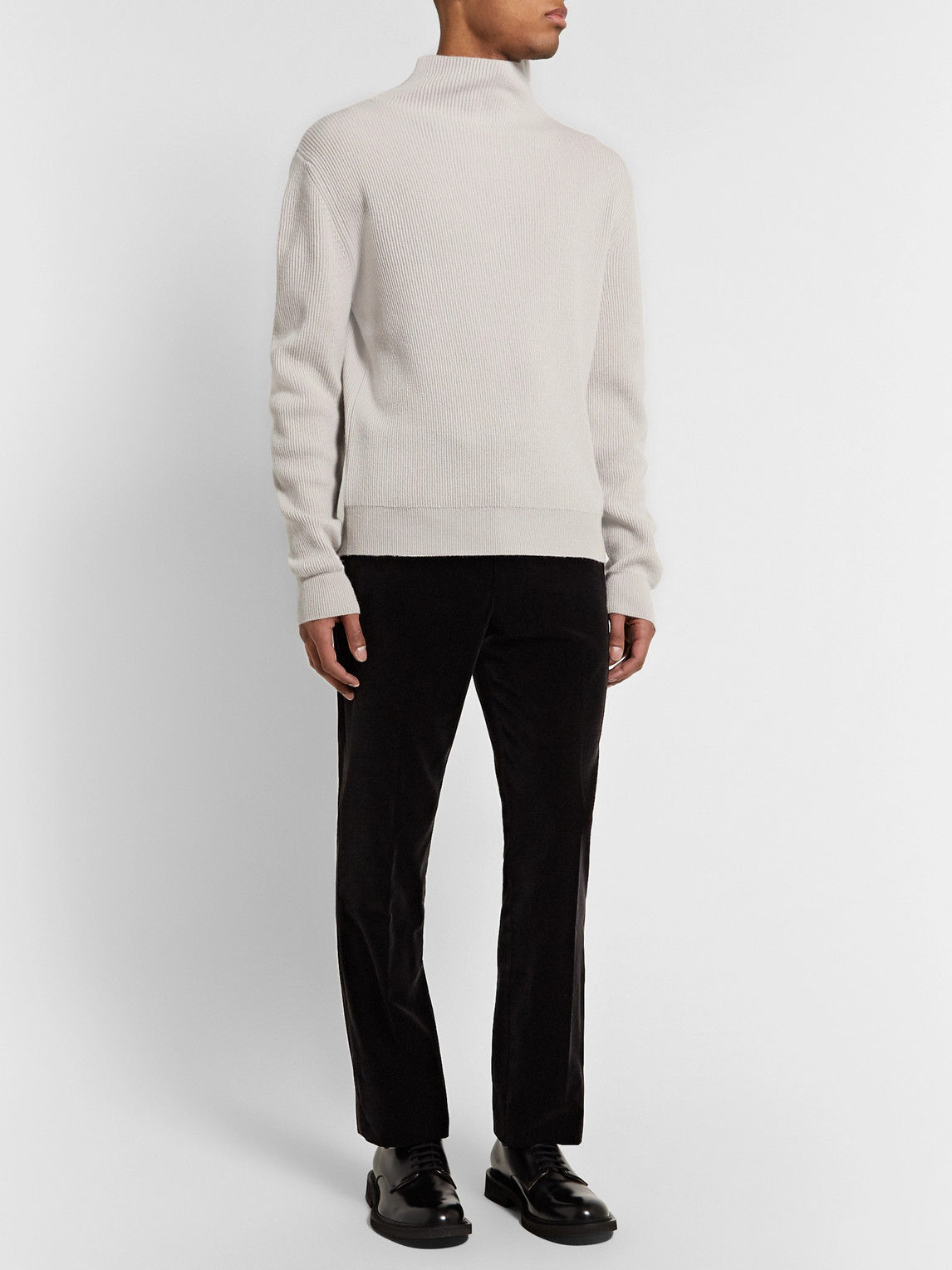 The Row Daniel Ribbed Cashmere Rollneck Sweater In Cream